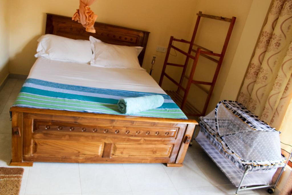 Suwani Pinnawala Homestay Екстериор снимка